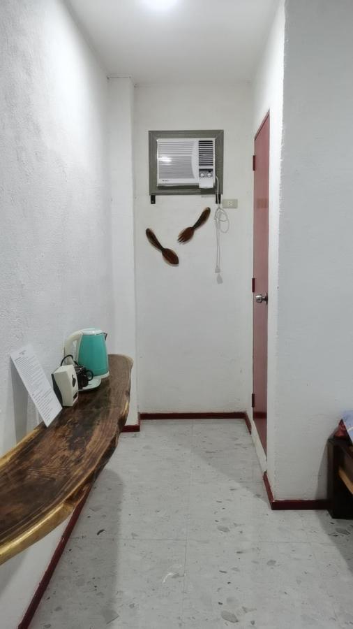 קורון Panda Guest House מראה חיצוני תמונה
