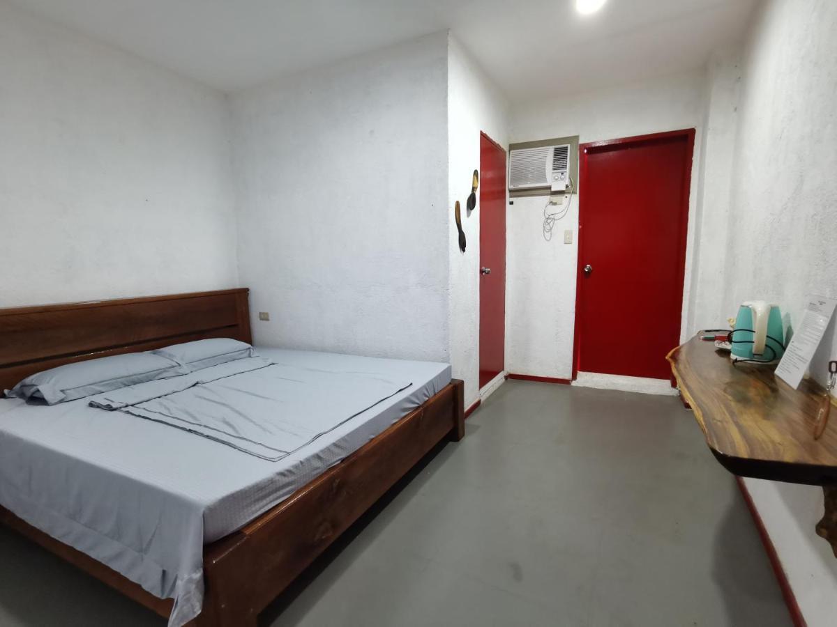 קורון Panda Guest House מראה חיצוני תמונה
